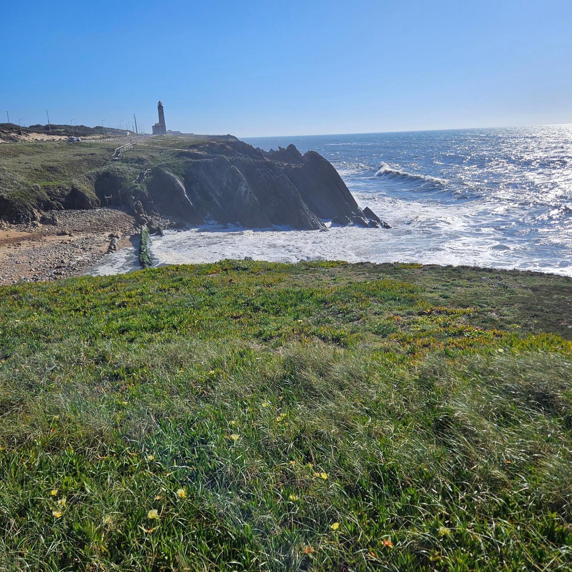 파타이아스 Nazare Uninterrupted Views And Sounds Of The Sea 아파트 외부 사진